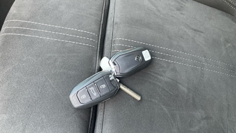 Vauxhall Crossland 1.2 Turbo Ultimate 5dr Petrol Hatchback